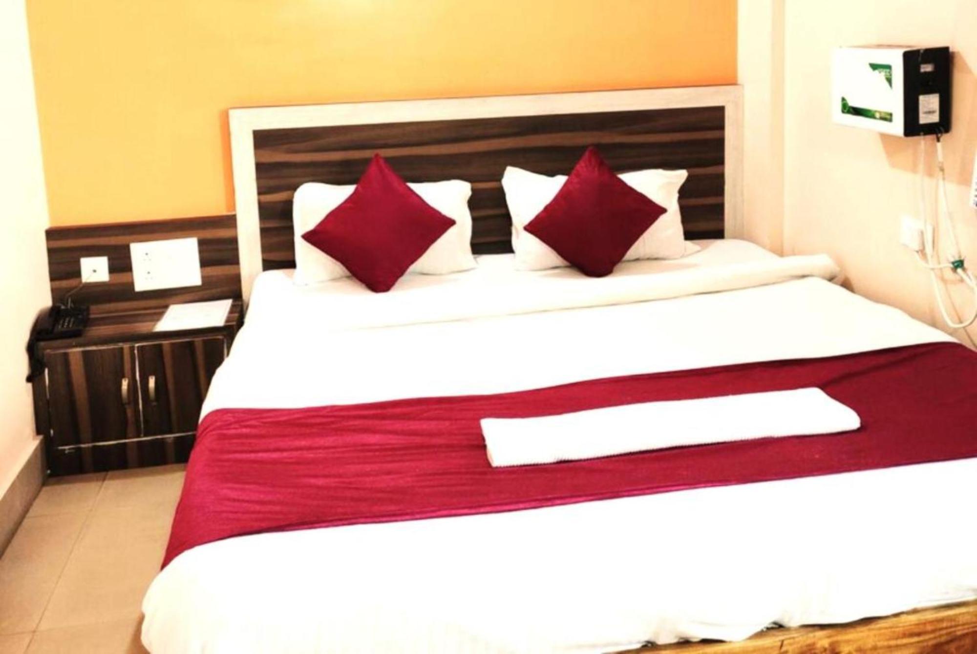 Hotel Krishna Residency Puri Near Sea Beach Best Choice Of Travellers By Morservices Экстерьер фото