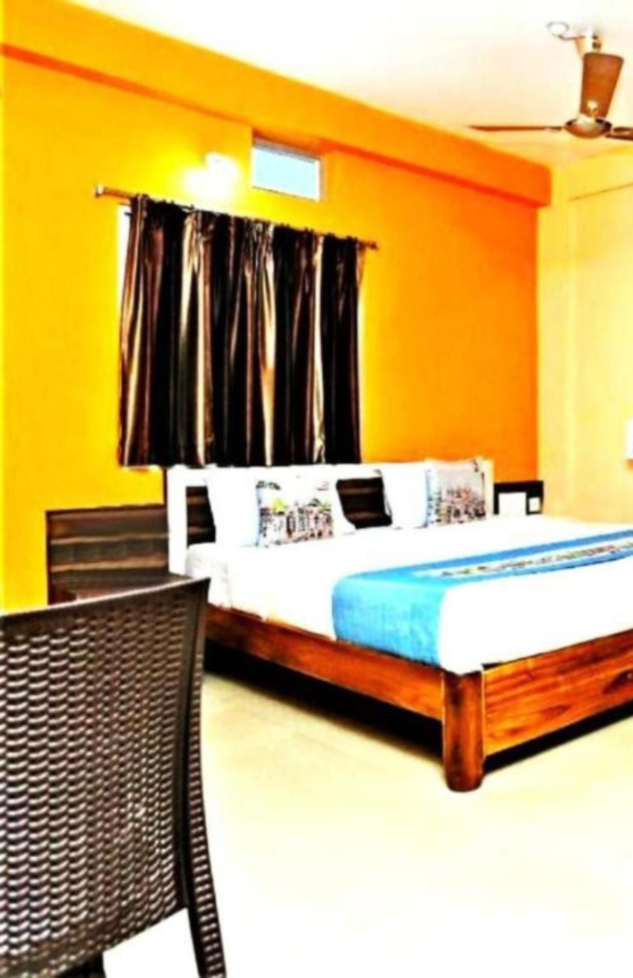 Hotel Krishna Residency Puri Near Sea Beach Best Choice Of Travellers By Morservices Экстерьер фото