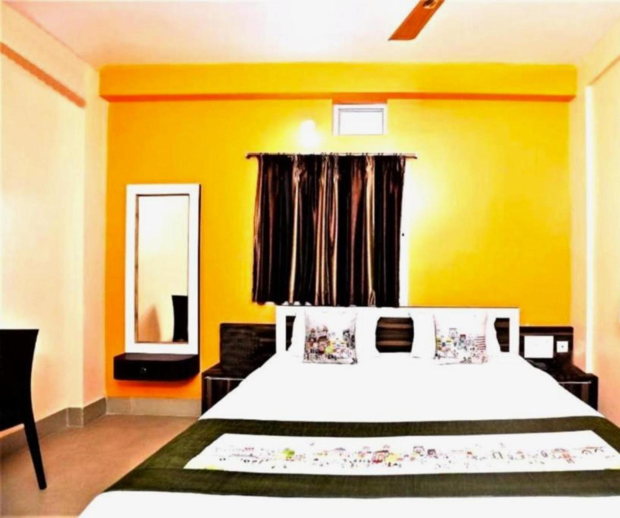 Hotel Krishna Residency Puri Near Sea Beach Best Choice Of Travellers By Morservices Экстерьер фото